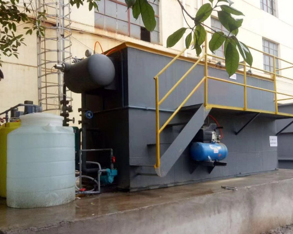 溶氣氣浮機(jī)廠家直銷(xiāo)如何通過(guò)工藝有效降低用戶成本？-樂(lè)中環(huán)保