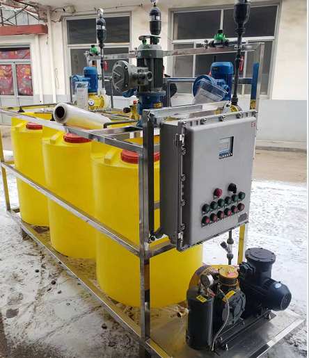 全自動(dòng)加藥裝置設(shè)備用途，全自動(dòng)智能加藥裝置價(jià)格，加藥裝置詳細(xì)介紹